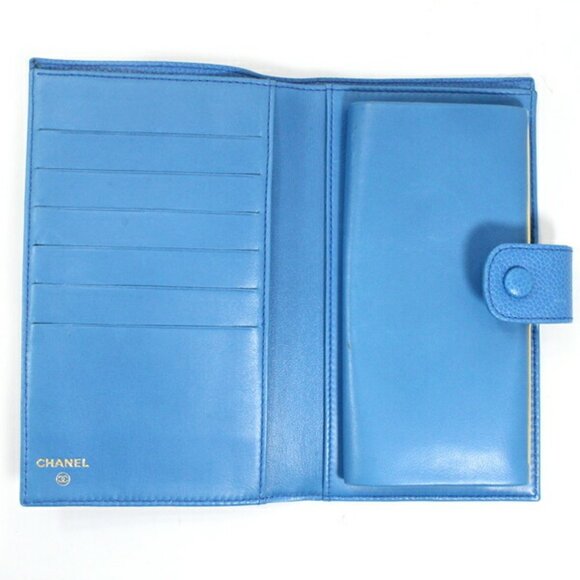 CHANEL Blue Caviar Leather Logo Wallet - Picture 6 of 12